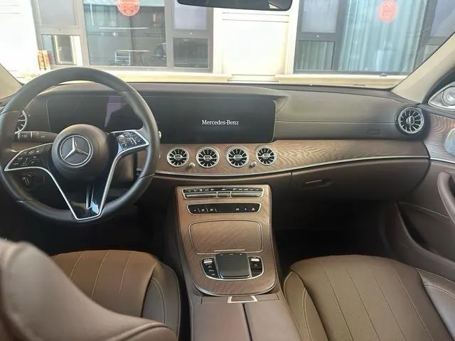 Mercedes Benz E Class 2023 E 300 L 2.0T Fashion (Modified) Automatic Gear 6