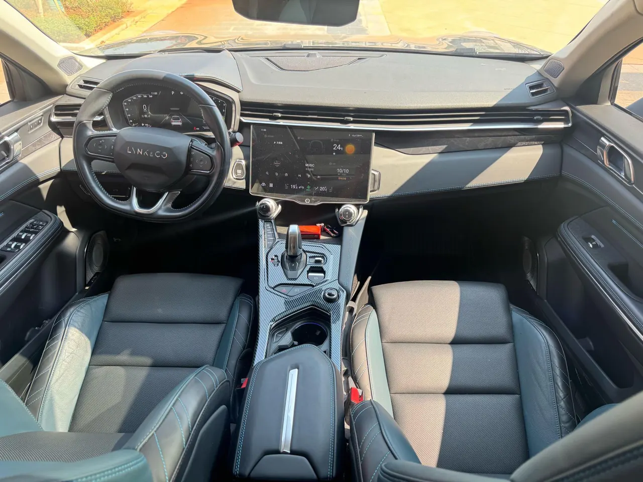 LYNK&amp;CO 2020 LYNK&amp;CO 05 2.0TD Two-wheel Drive Halo Automatic Gear 6