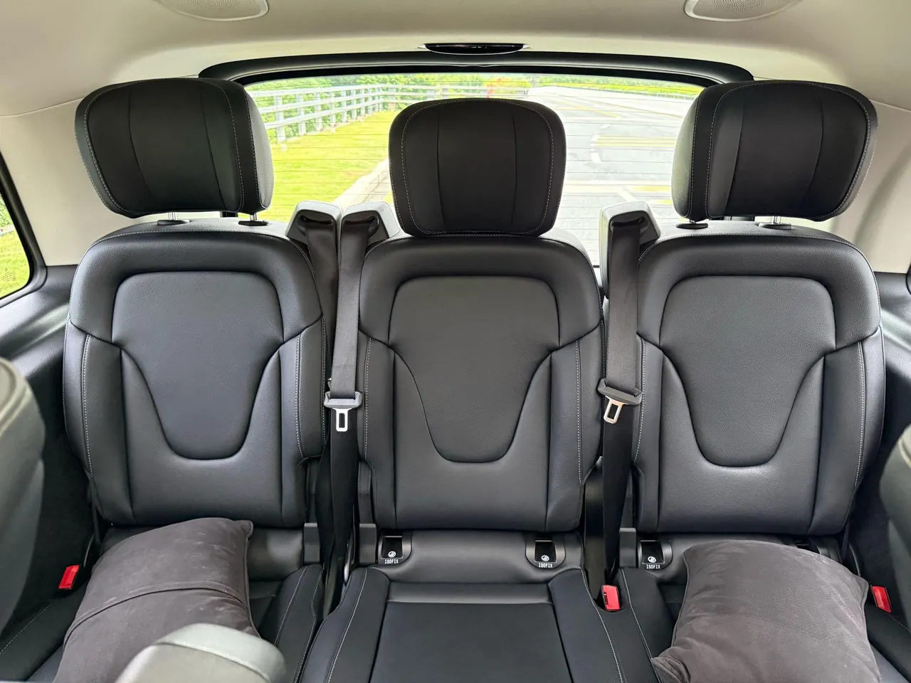 Mercedes Benz V 2020V 260 L 2.0T Deluxe Edition Automatic Gear 13