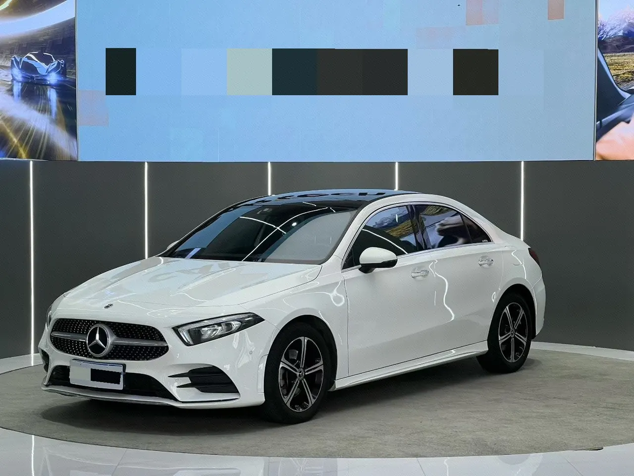 Open image lightbox: Mercedes Benz Class A 2022 A 200 L 1.3T Fashion (Change 3) Automatic