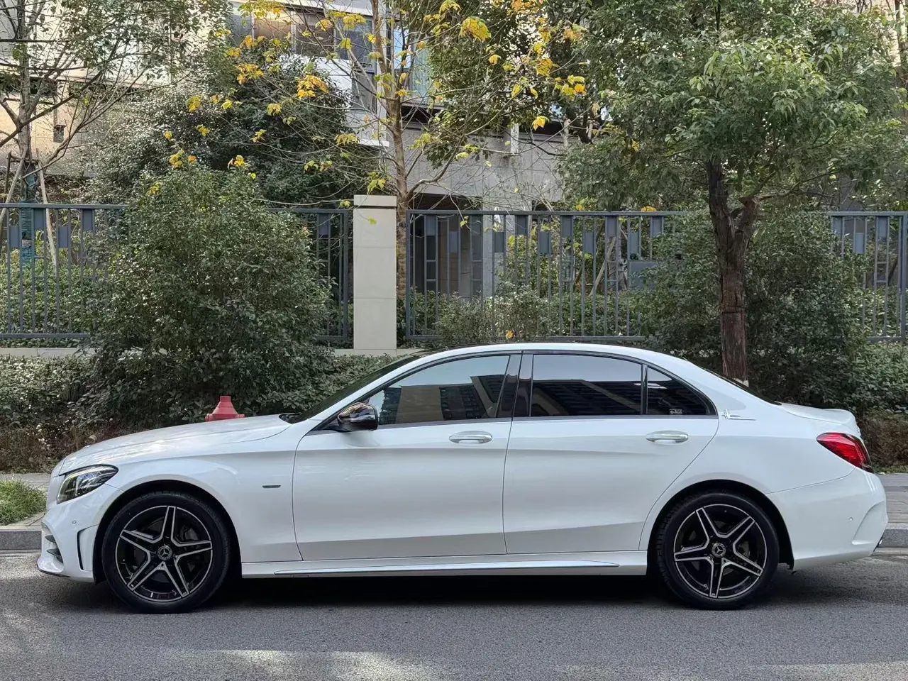 Mercedes Benz Class C 2021 C 260 L 48V 1.5T Sports Star Yao Zhen Tibetan Edition Automatic Gear 2