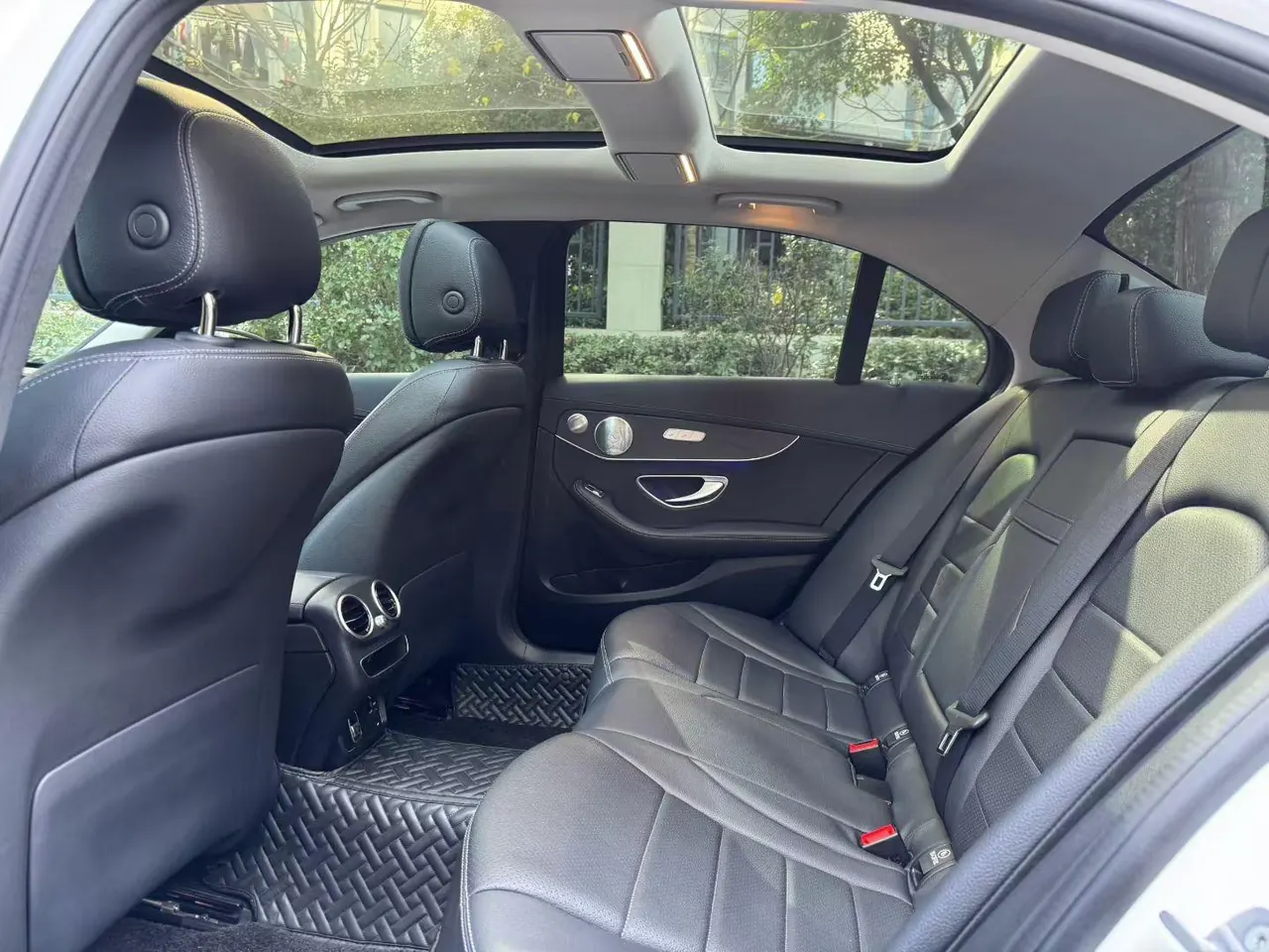Mercedes Benz Class C 2021 C 260 L 48V 1.5T Sports Star Yao Zhen Tibetan Edition Automatic Gear 4