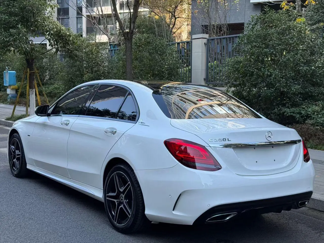 Mercedes Benz Class C 2021 C 260 L 48V 1.5T Sports Star Yao Zhen Tibetan Edition Automatic Gear 6