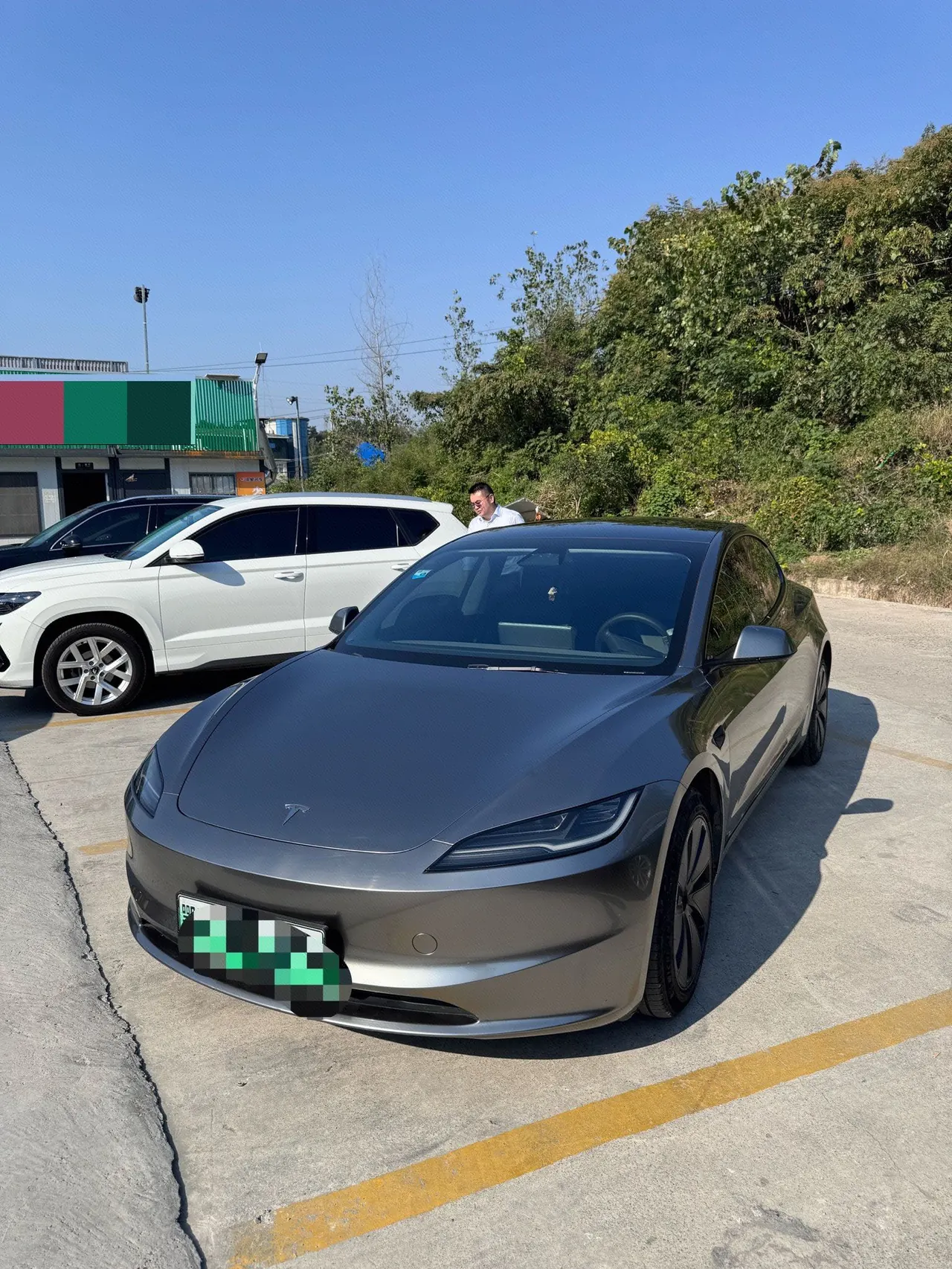 Open image lightbox: Tesla 2023 Model 3 Long Endurance New Edition Dual Motor All-wheel Drive Automatic Transmission