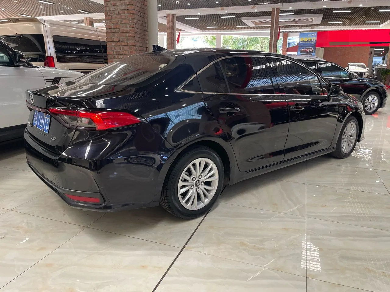 Toyota 2022 Asian Lion 2.0 Stepless Elite Edition Automatic Transmission 5
