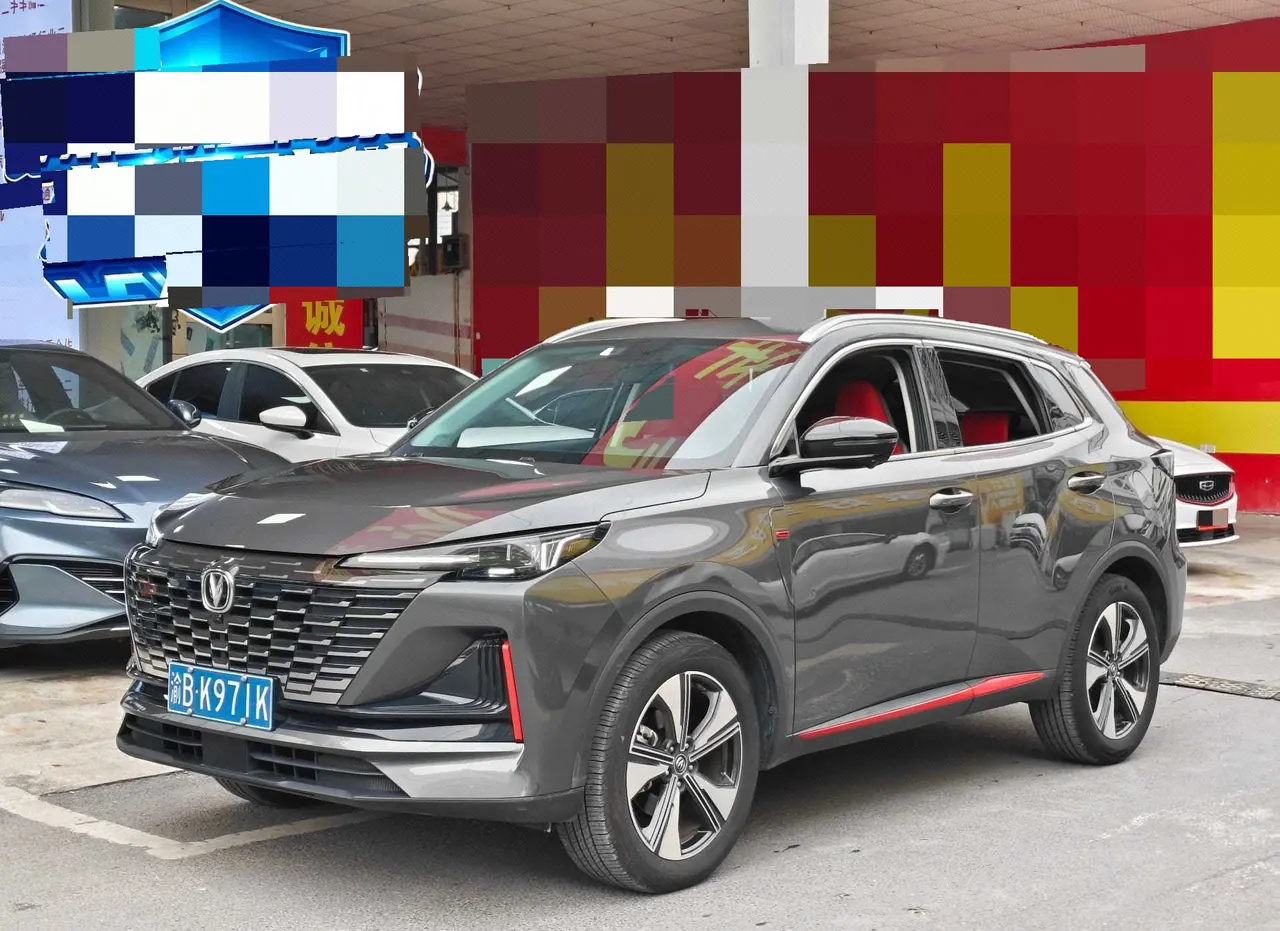 ChangAn 2022 CS55 PLUS 1.5T Honorable Automatic Gear - View 1