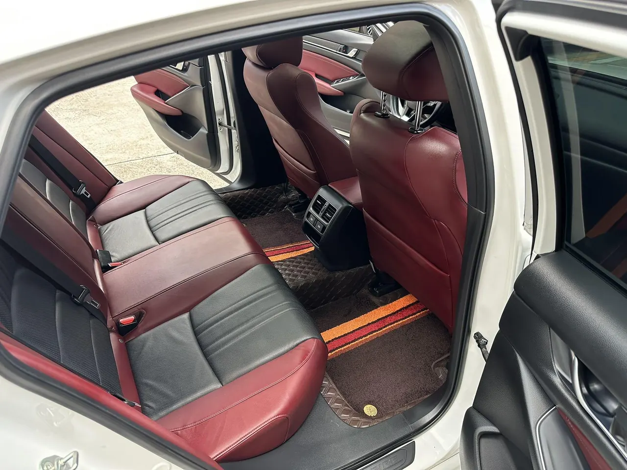 Honda INSPIRE (Yingshi Pai) 2022 INSPIRE 1.5T Stepless 260TURBO Jingyue Edition Automatic Gear 8
