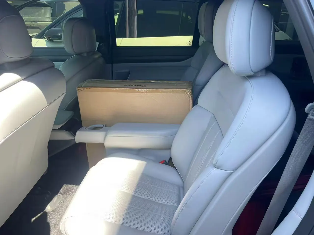 NIO 2023 ES8 75kWh automatic 7