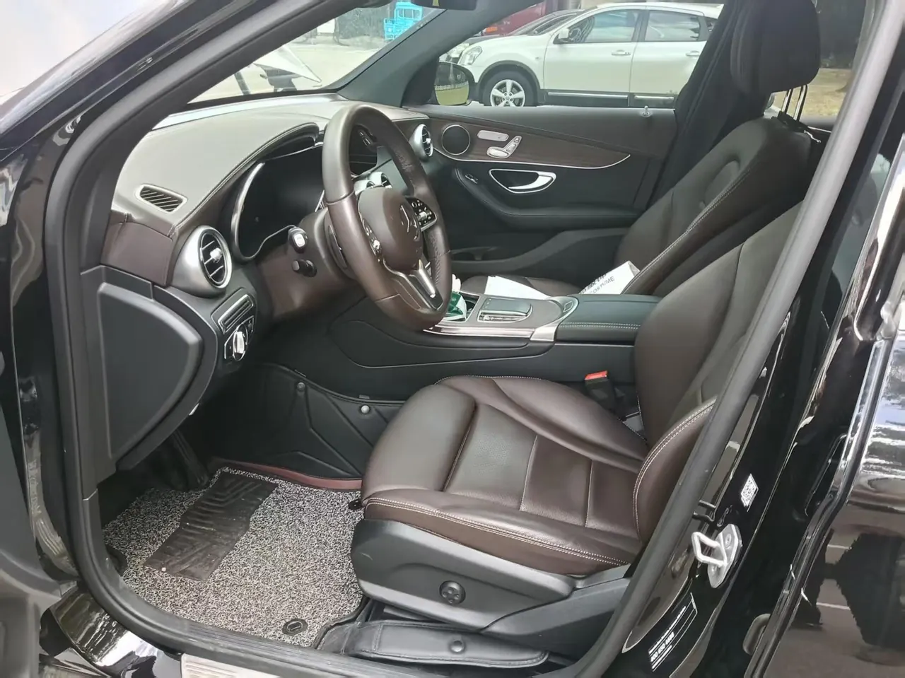 Mercedes Benz 2022 GLC 300 L 4MATIC 2.0T Dynamic Zhen Tibetan Edition Automatic Gear 4