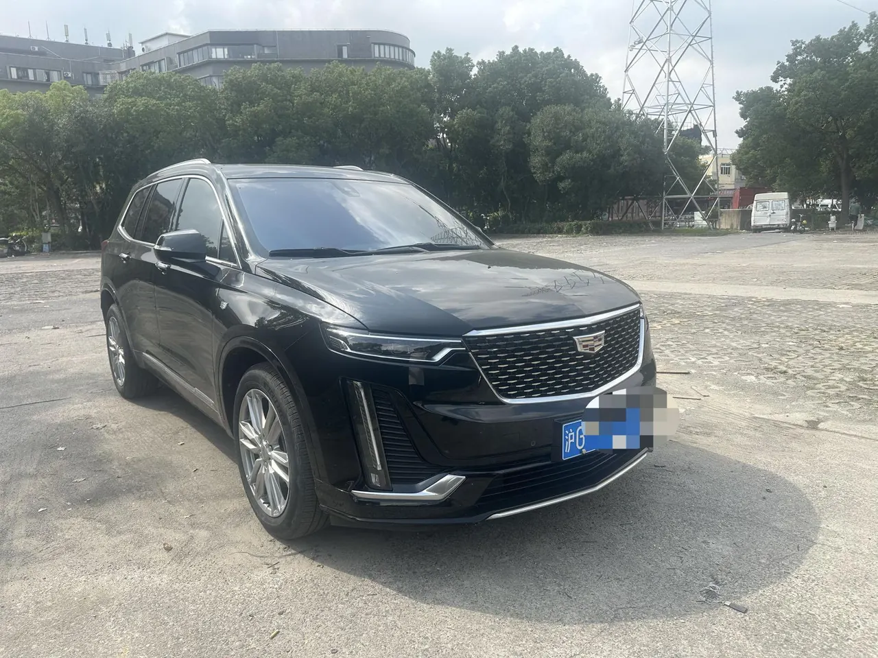 Cadillac 2022 XT6 48V 2.0T 6 four-wheel drive luxury 120 anniversary limited edition automatic gear 2