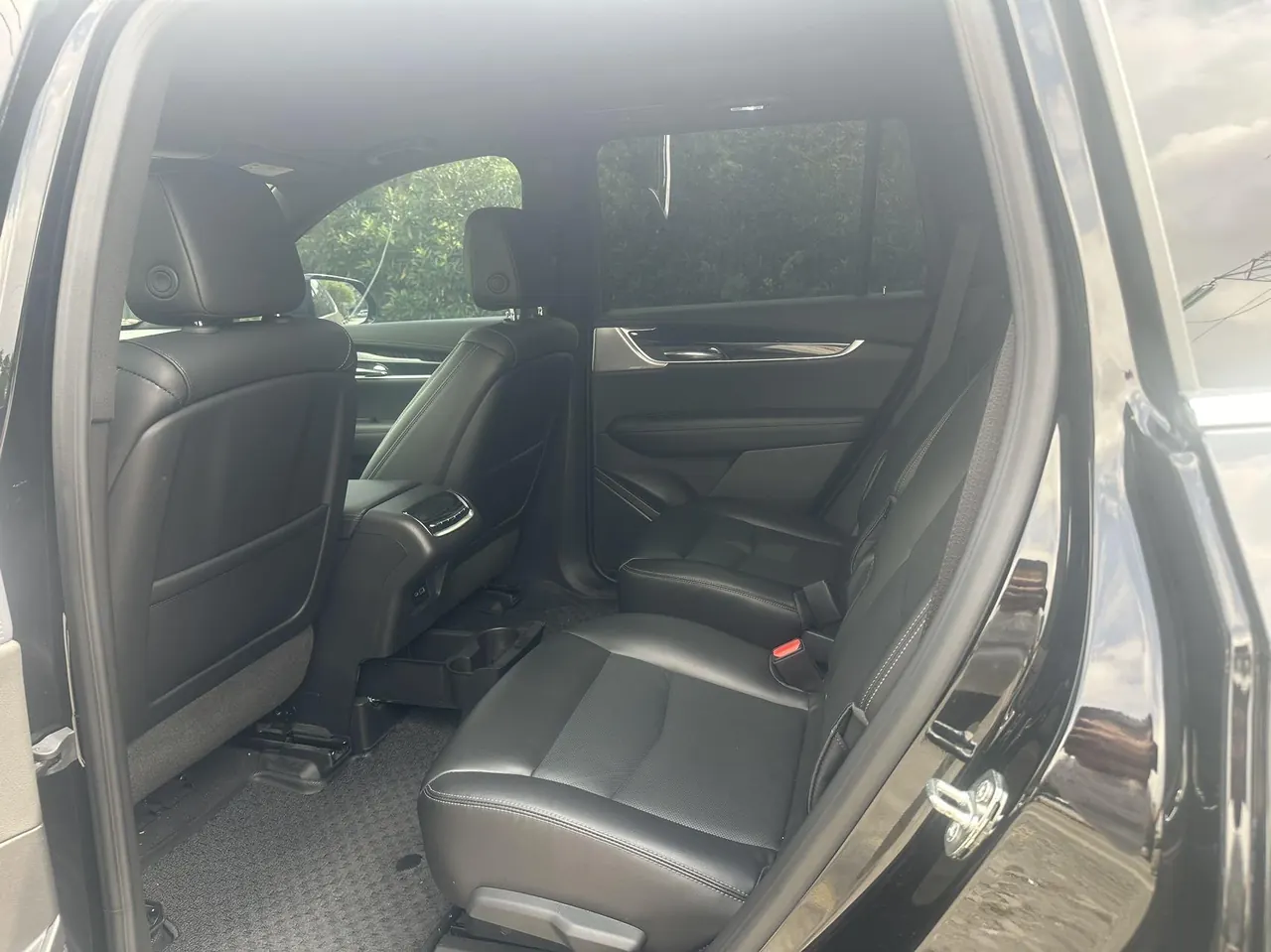 Cadillac 2022 XT6 48V 2.0T 6 four-wheel drive luxury 120 anniversary limited edition automatic gear 5