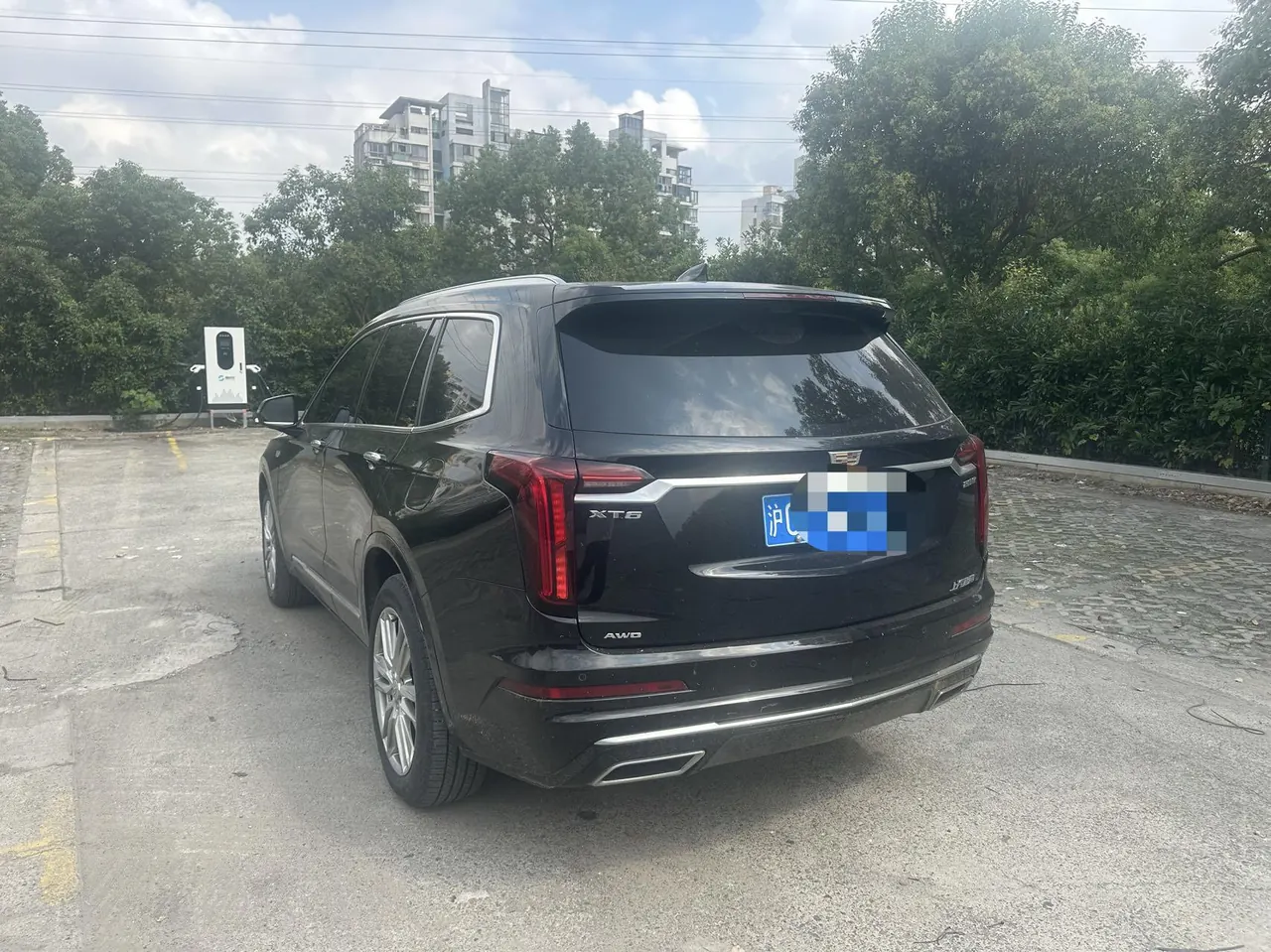 Cadillac 2022 XT6 48V 2.0T 6 four-wheel drive luxury 120 anniversary limited edition automatic gear 8