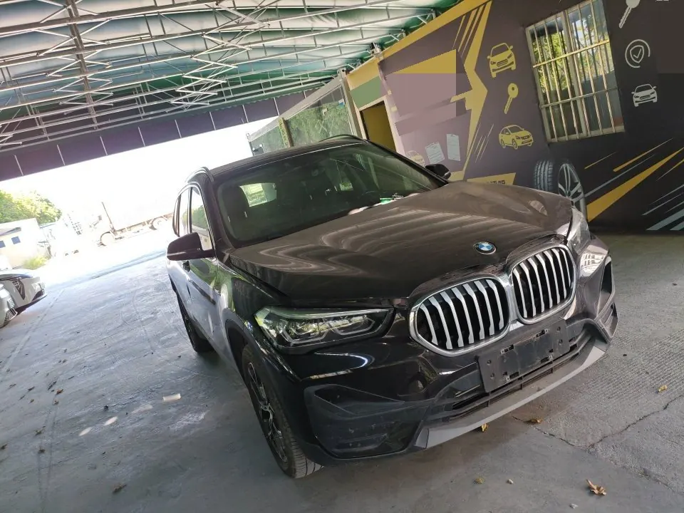 BMW 2021 X1 sDrive25Li 2.0T Leading Automatic Gear 7