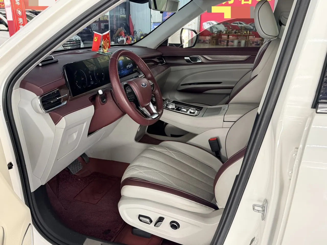 Ford 2021 Lingyu 2.0T EcoBoost 225 Zunling Automatic Gear 2