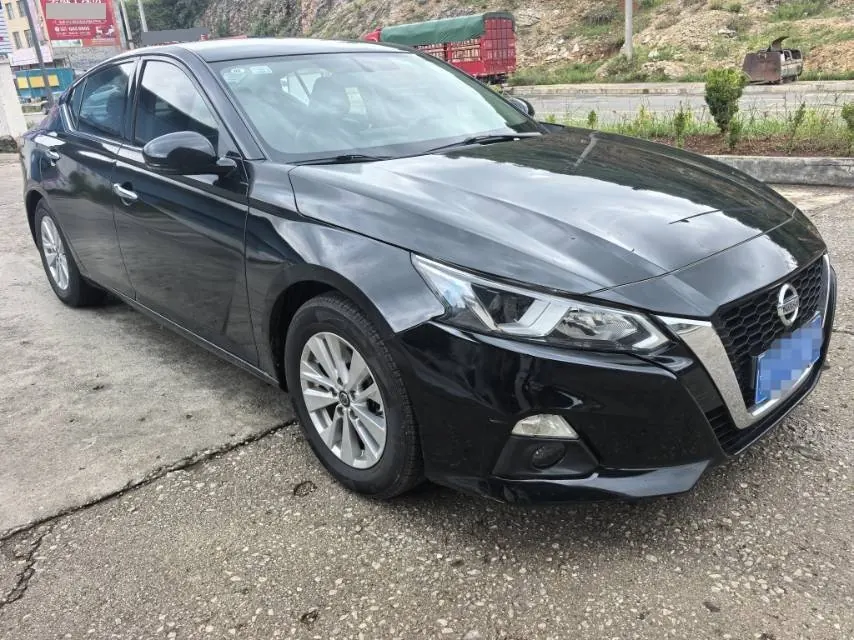 Nissan 2021 Teana 2.0 Stepless XL Comfort Edition Automatic Gear 3