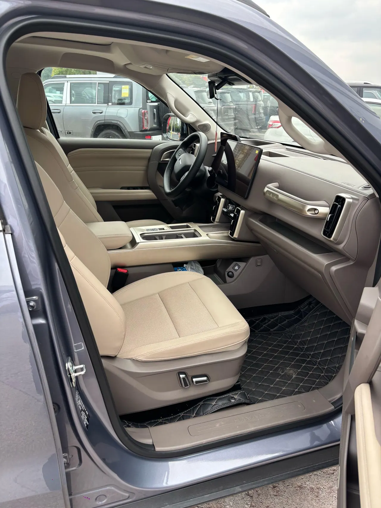 Haval 2026 model Big Dog 1.5T Border Collie Edition Automatic Transmission 4