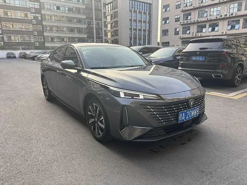 ChangAn 2025 Yidong 1.5T Blue Whale 500Bar Honorable Automatic Gear 3