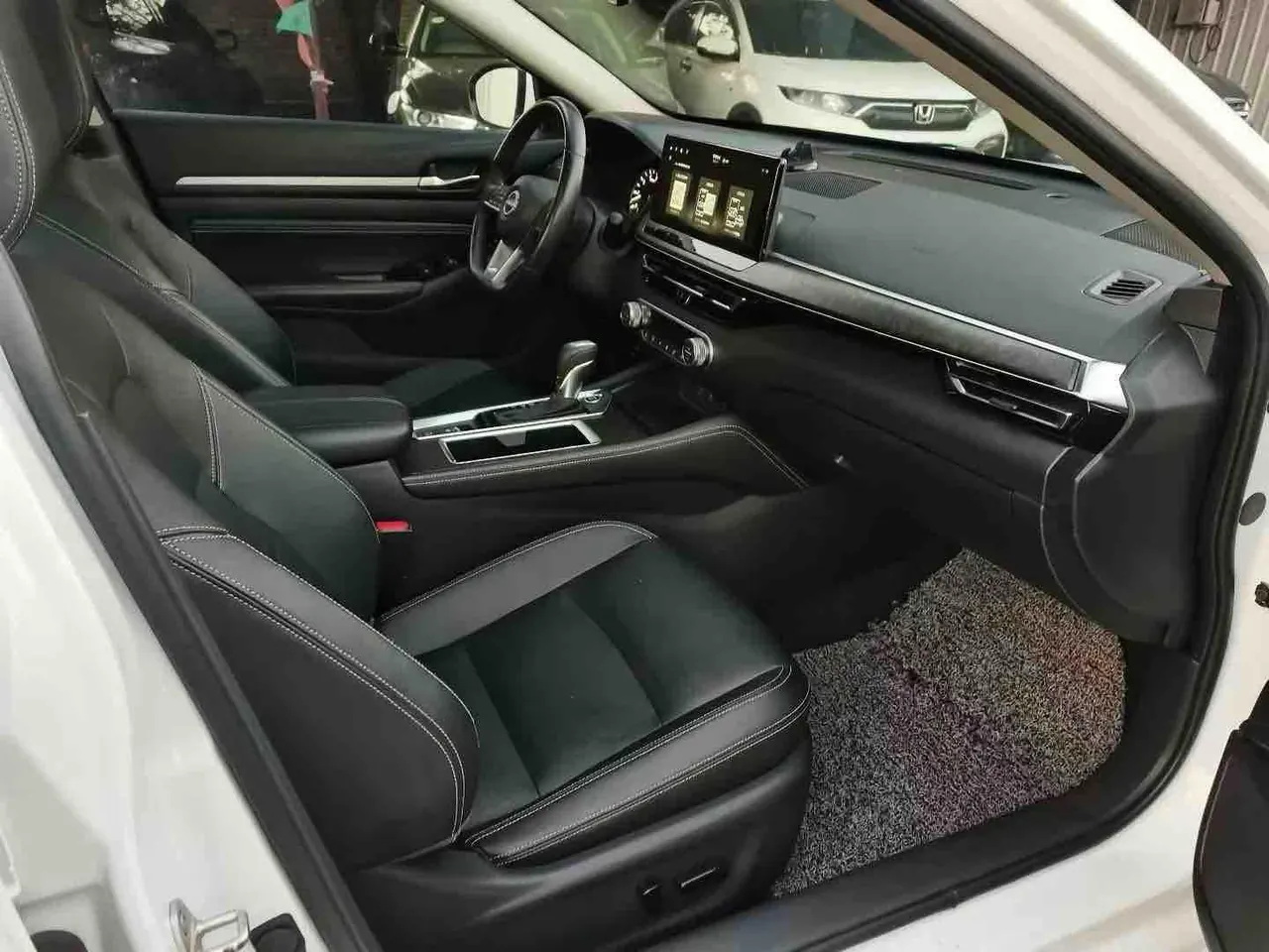 Nissan 2022 Teana 2.0 Stepless XL-TLS Pleasant Edition Automatic Gear 6