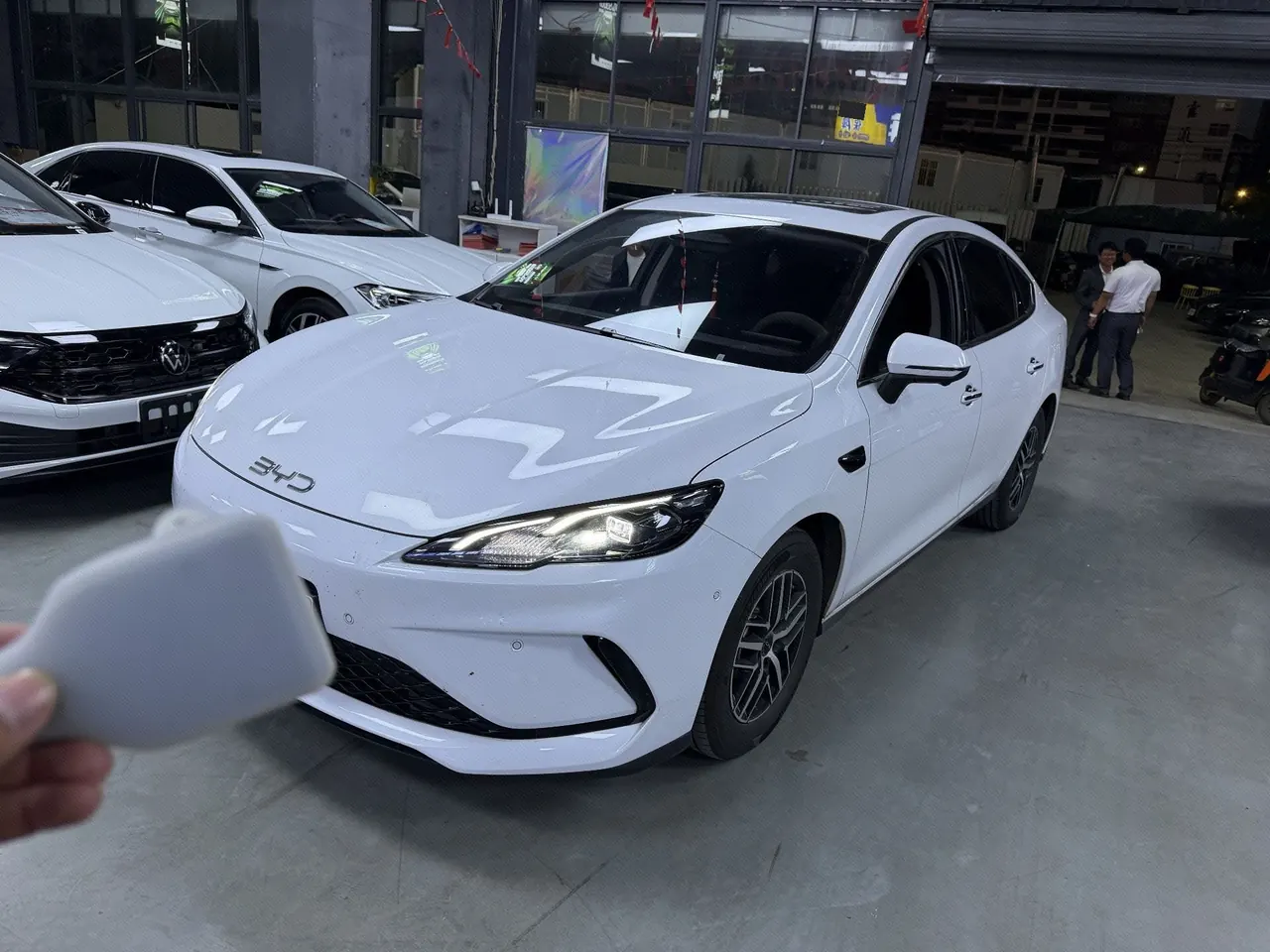 BYD 2025 Seal 05 DM-i 1.5 Stepless Smart Driving Edition 55KM Honorable Automatic Gear - View 1