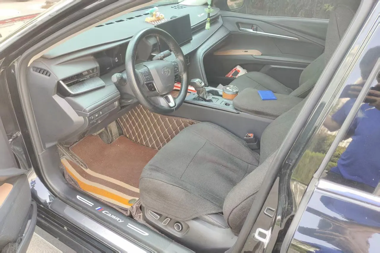 Toyota 2024 Camry Dual Engine 2.0HGVP Stepless Deluxe Automatic Gear 6