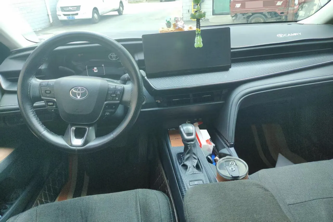 Toyota 2024 Camry Dual Engine 2.0HGVP Stepless Deluxe Automatic Gear 7