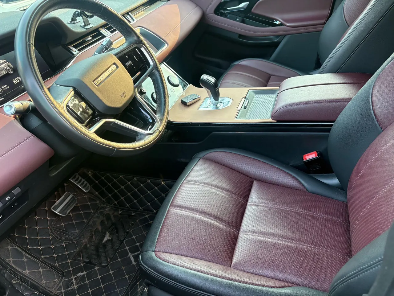 Land Rover Range Rover Aurora New Energy 2022 Range Rover Aurora L PHEV 1.5T P300e Deluxe Automatic Gear 4