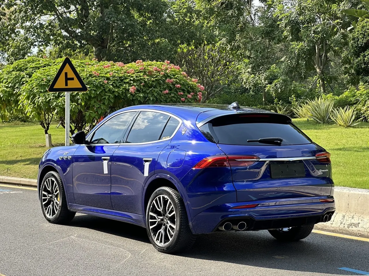 Maserati Grecale (Imported) 2022 Grecale GT 48V 2.0T PrimaSerie First Limited Edition Automatic Gear 5