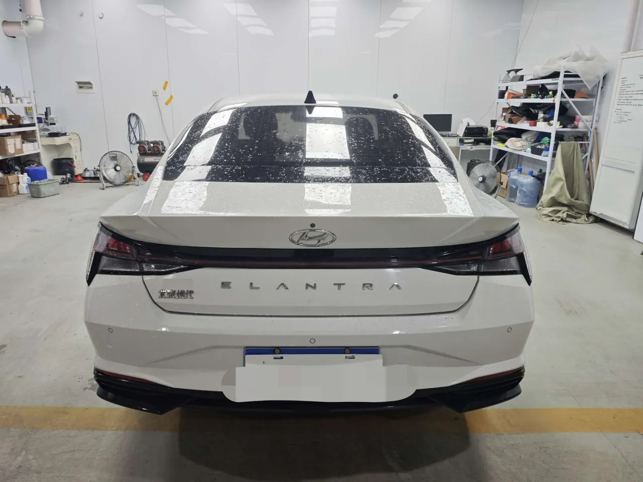 Hyundai 2021 Elantra -3-compartment 1.5 stepless LUX premium automatic gear 2