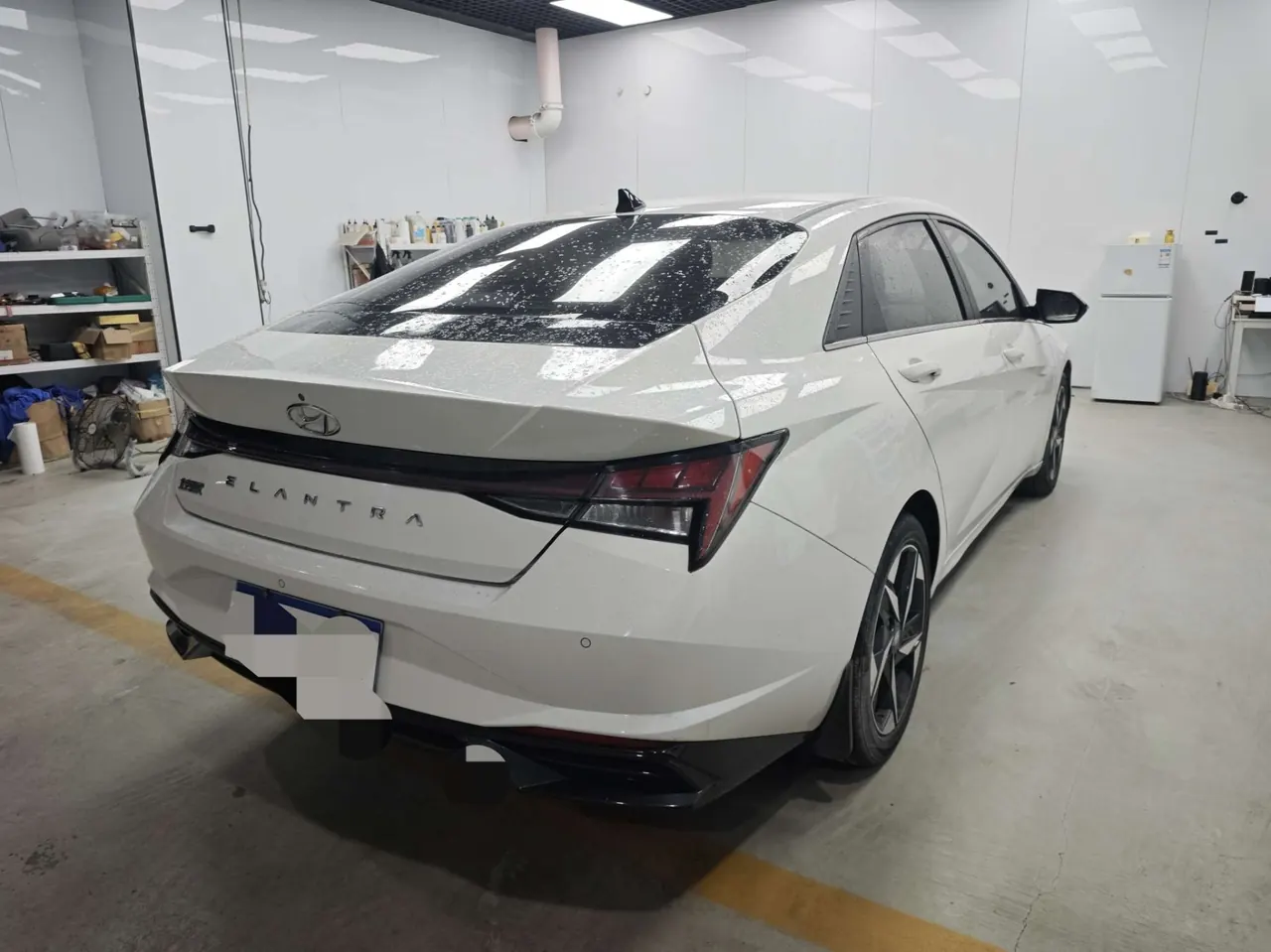 Hyundai 2021 Elantra -3-compartment 1.5 stepless LUX premium automatic gear 3