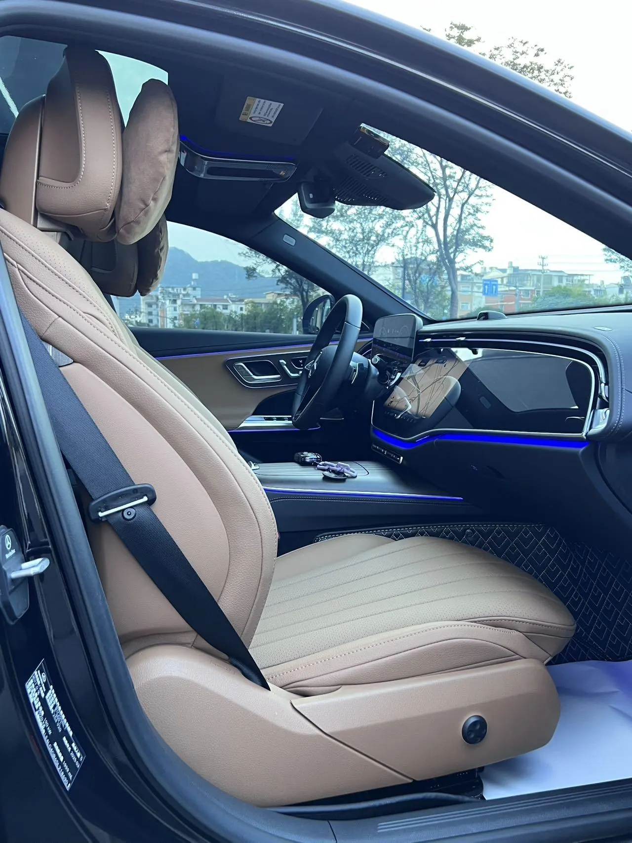 Mercedes Benz E Class 2025 E 300 L 48V 2.0T Luxury Automatic Gear 7