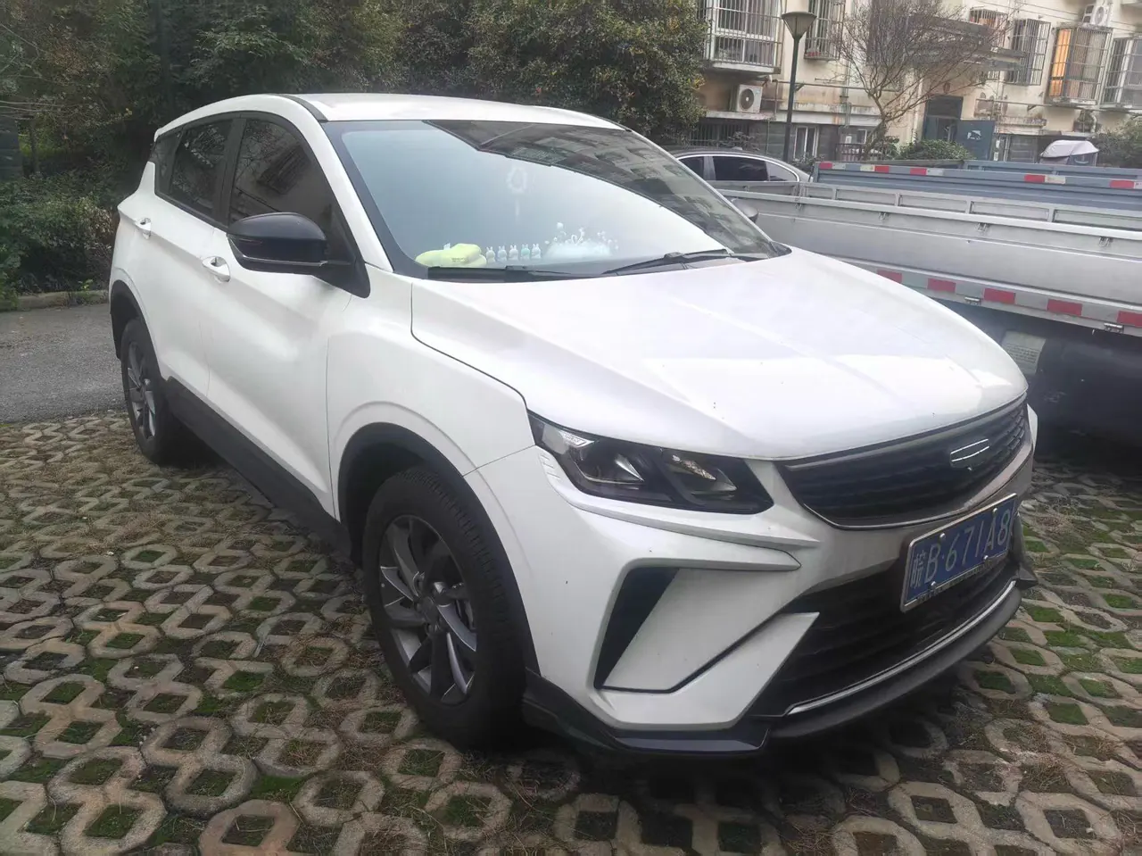 Geely 2025 Binyue 1.5 Stepless Super Edition Automatic Gear 2