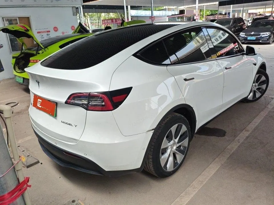 Tesla 2021 Model Y long endurance all-wheel drive version automatic transmission 5
