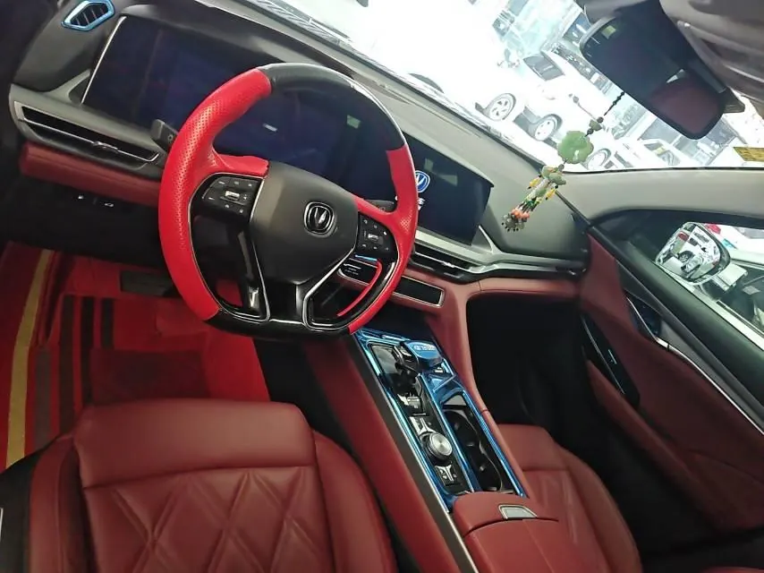 ChangAn 2022 CS75 PLUS 2.0T Honorable Automatic Gear 5