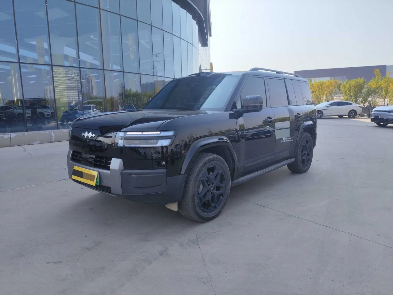 Open image lightbox: FangChengBao 2025 titanium 7 1.5T stepless 190KM four-wheel drive Ultra version of automatic gear