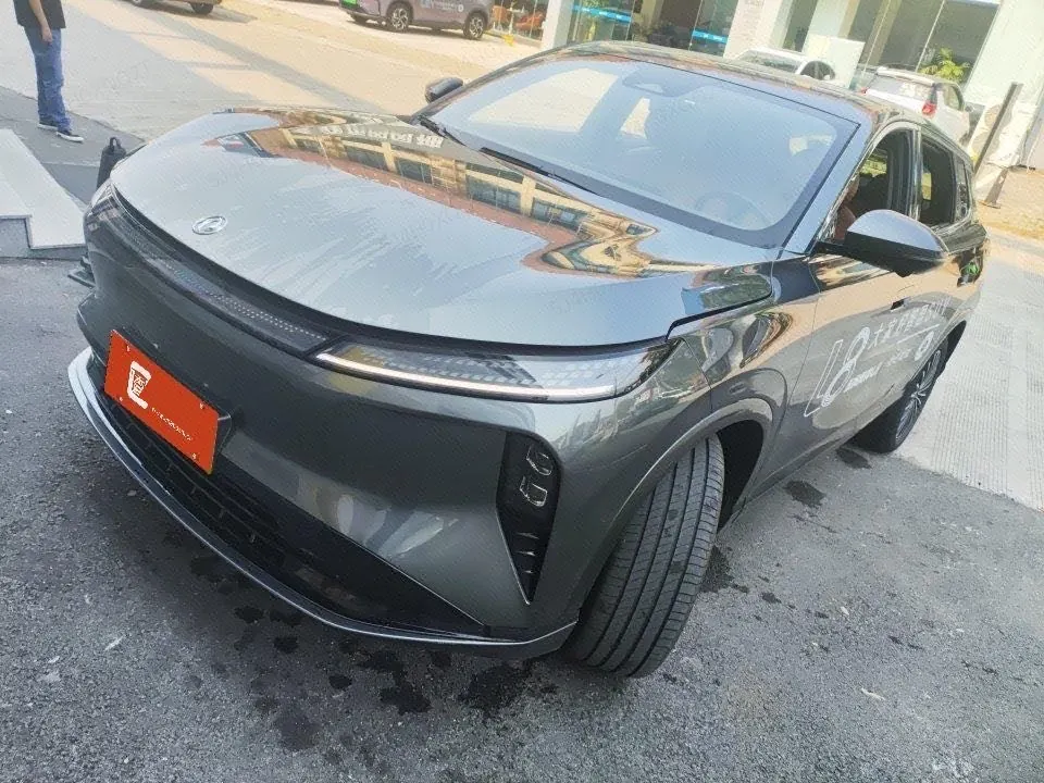 Aeolus 2025 L8 1.5T 185KM Dream Edition Automatic Gear - View 1