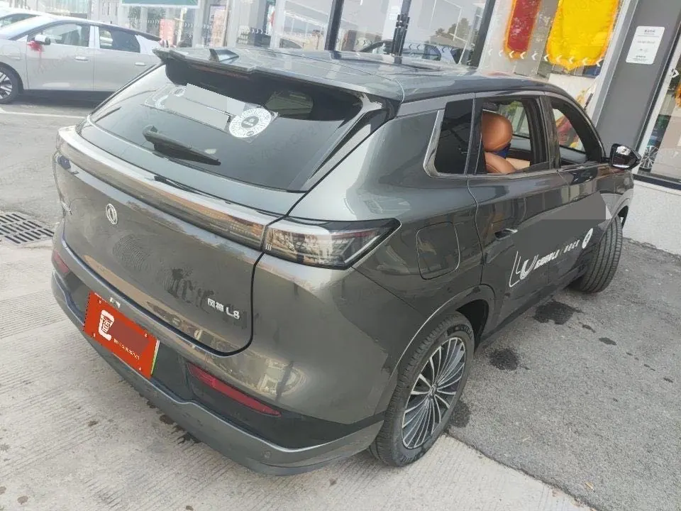Aeolus 2025 L8 1.5T 185KM Dream Edition Automatic Gear 3