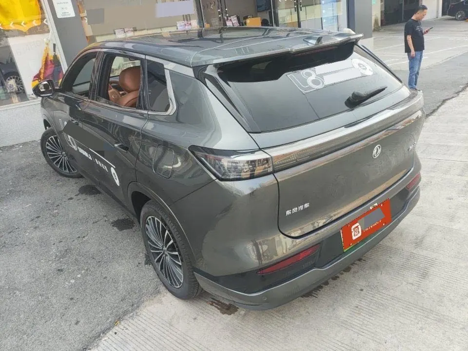 Aeolus 2025 L8 1.5T 185KM Dream Edition Automatic Gear 4