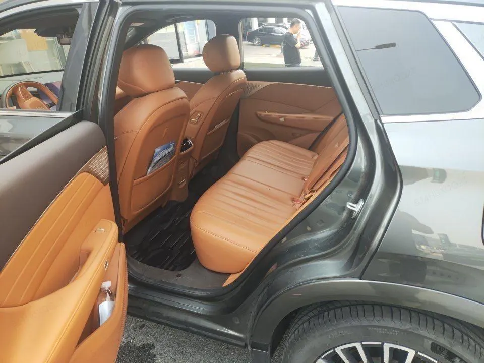 Aeolus 2025 L8 1.5T 185KM Dream Edition Automatic Gear 6