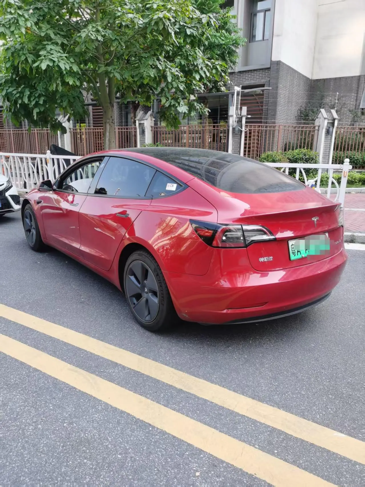 Tesla 2022 Model 3 rear-wheel drive version of automatic transmission 2