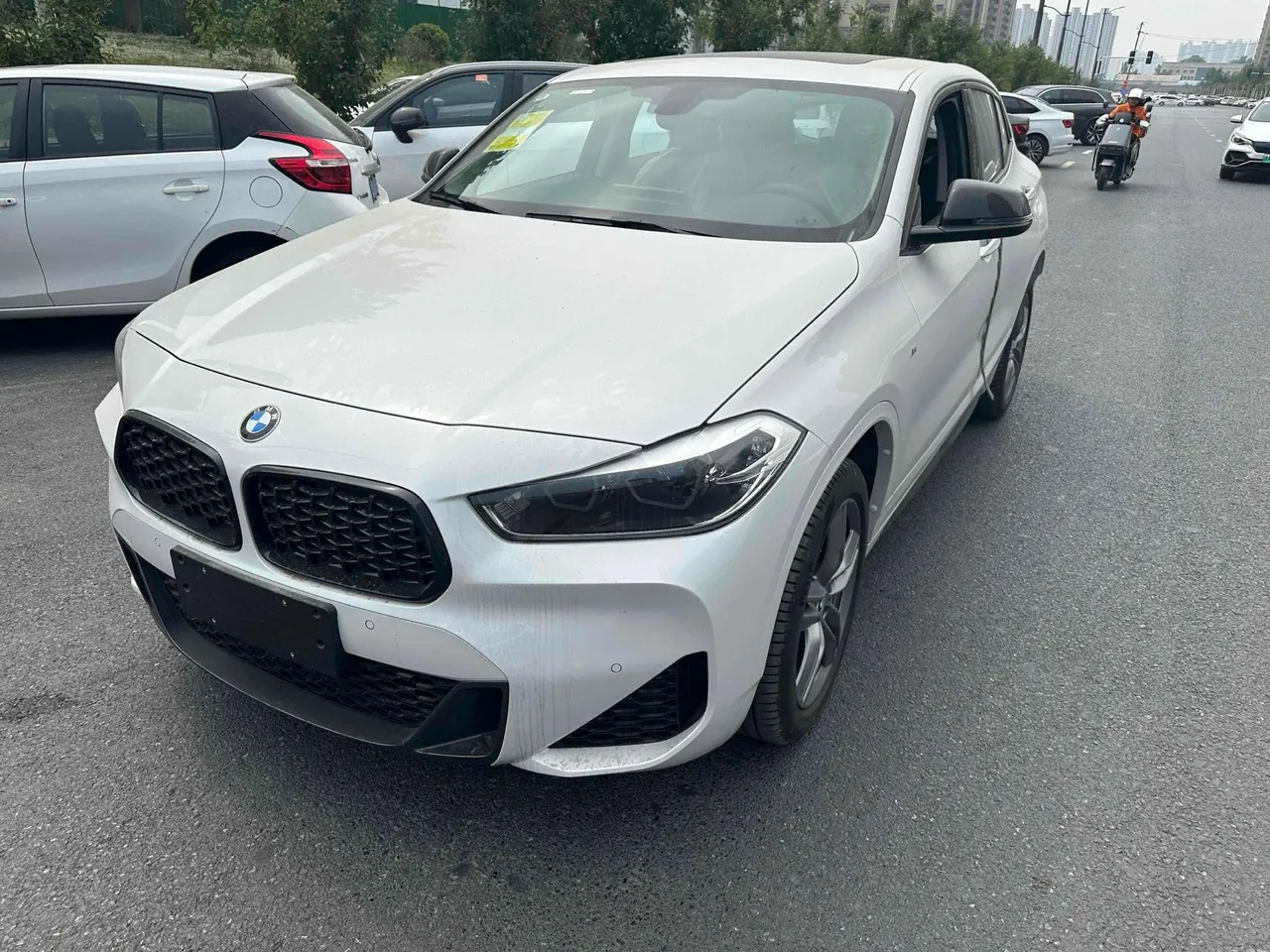 BMW 2022 X2 sDrive25i 2.0T Obsidian Night Edition Automatic Gear 2