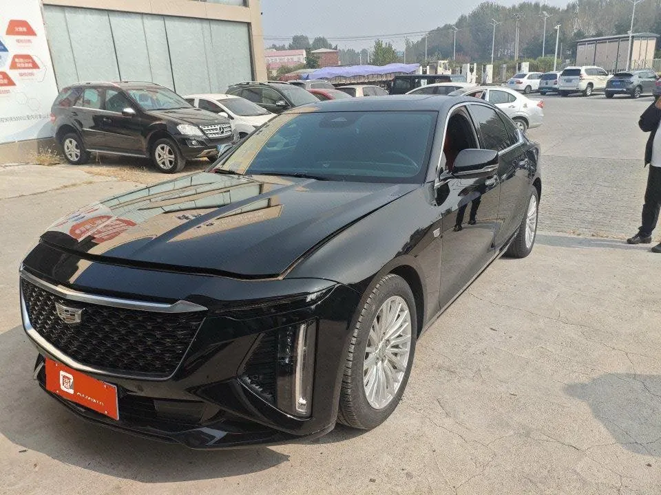 Open image lightbox: Cadillac 2022 CT6 2.0T 28T fashion automatic gear