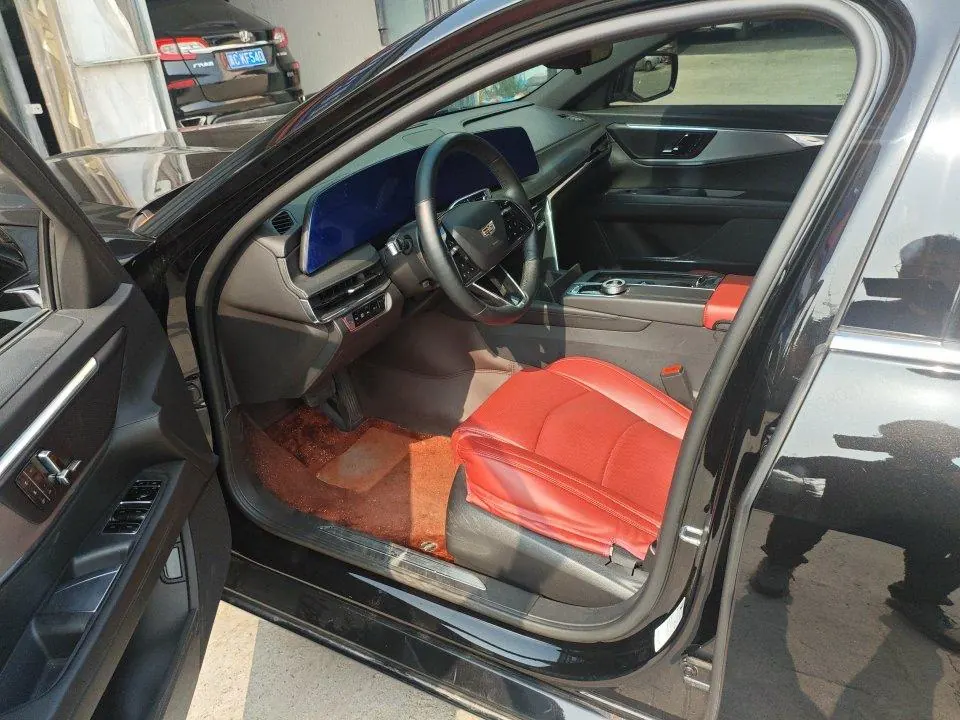 Cadillac 2022 CT6 2.0T 28T fashion automatic gear 3