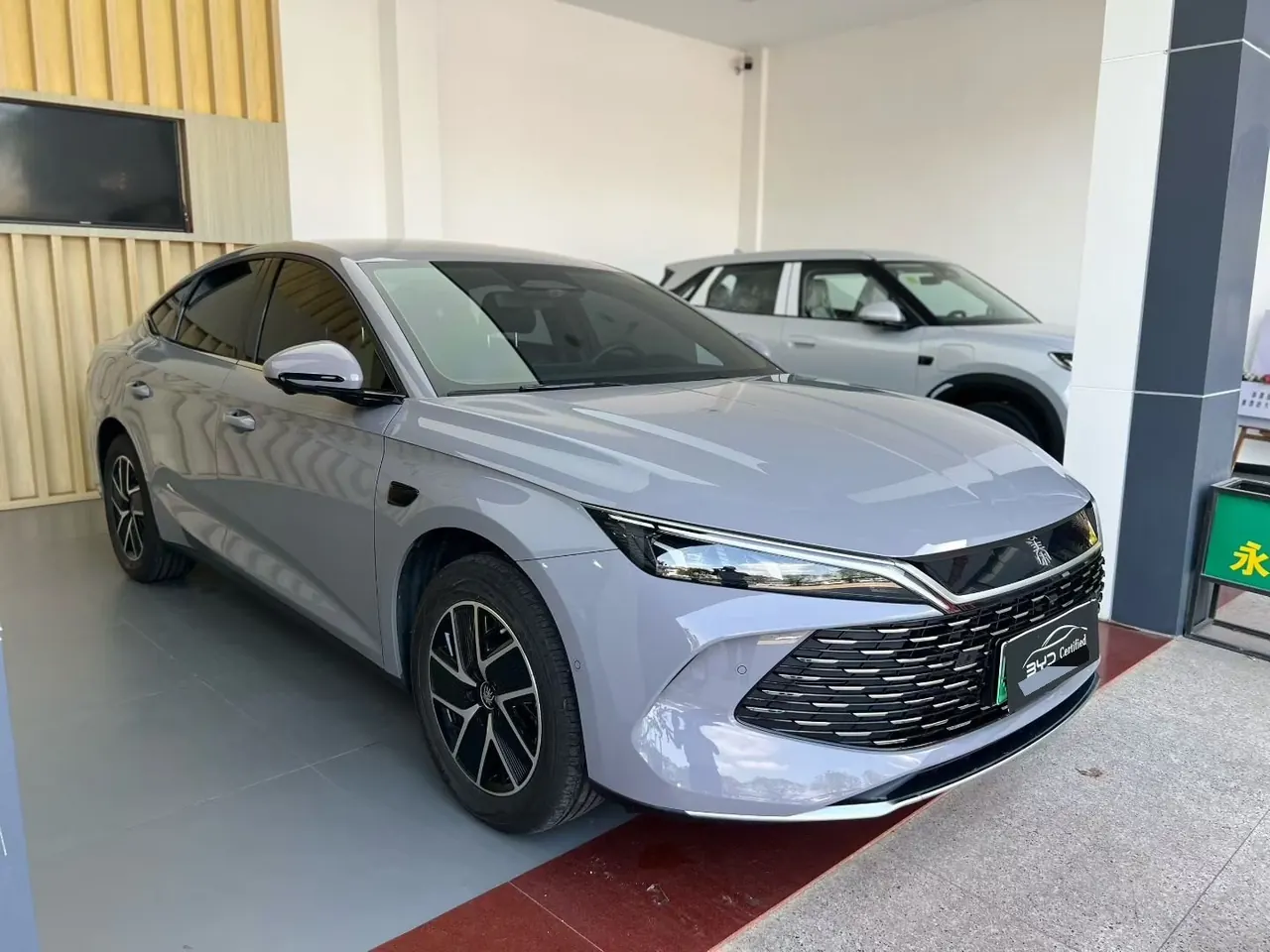 BYD 2026 Qin L DM-i 1.5 stepless 128KM leading automatic gear 3