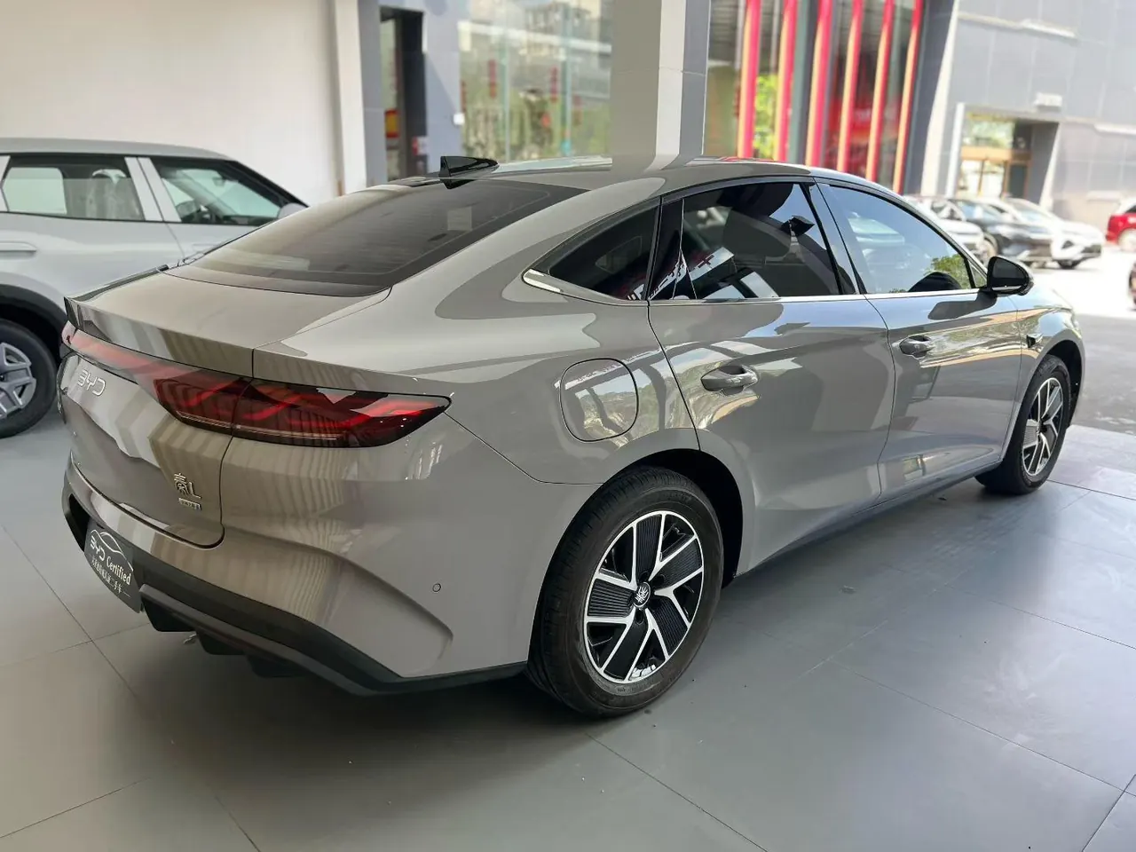 BYD 2026 Qin L DM-i 1.5 stepless 128KM leading automatic gear 9
