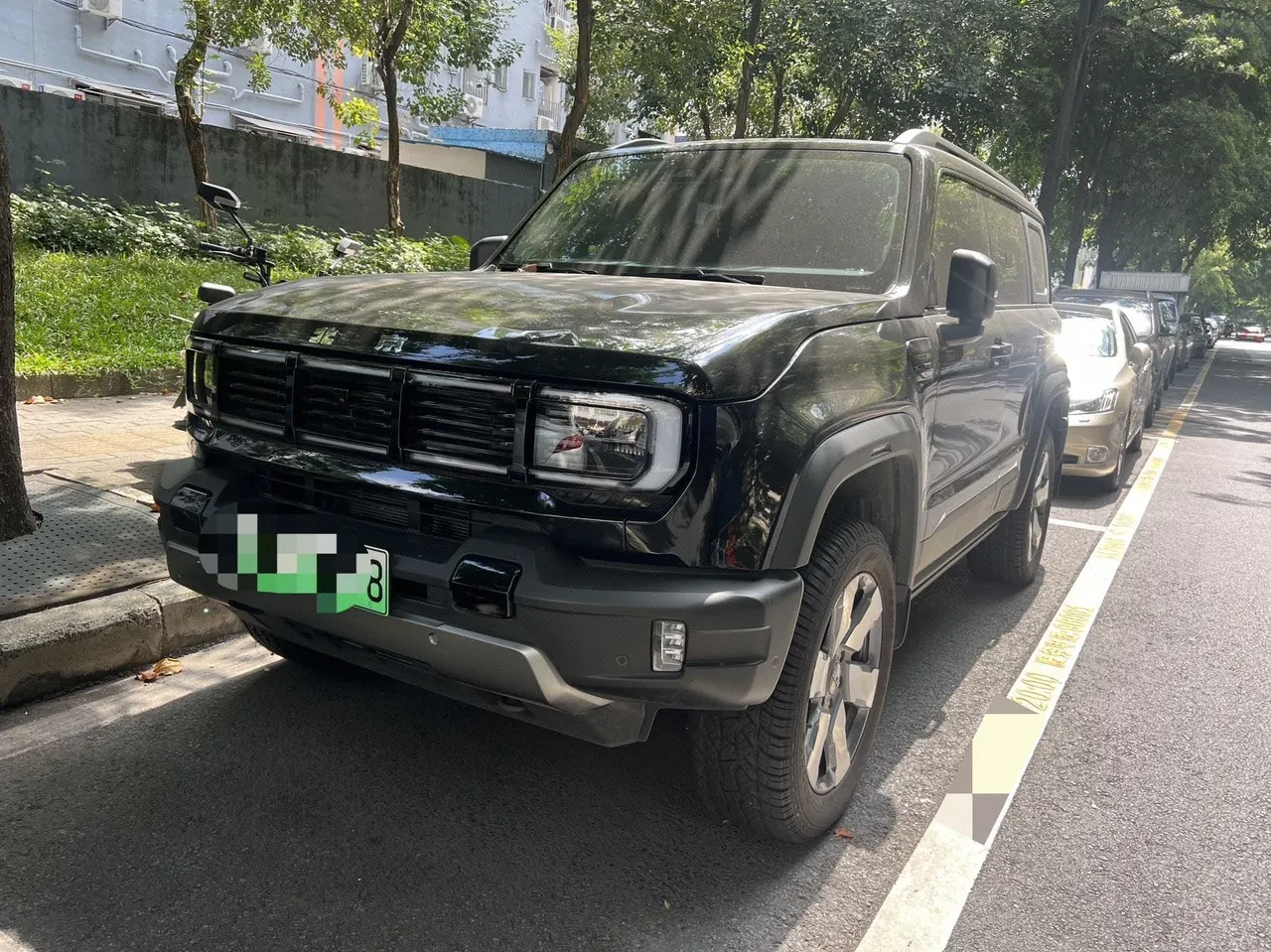 Open image lightbox: Beijing 2025 BJ40e Advanced Edition Automatic