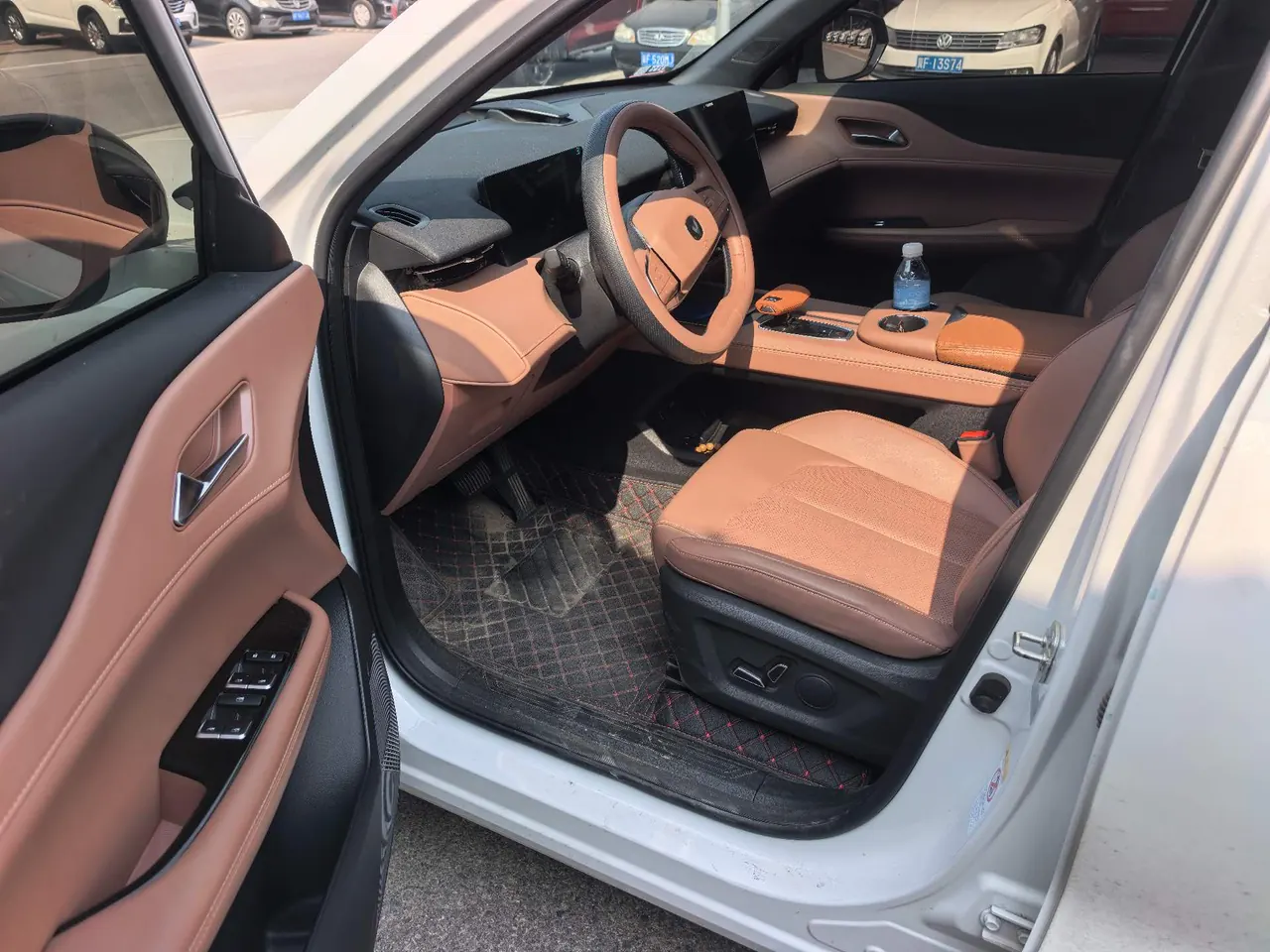 ChangAn 2025 UNI-Z 1.5T 500Bar PRO automatic gear 5