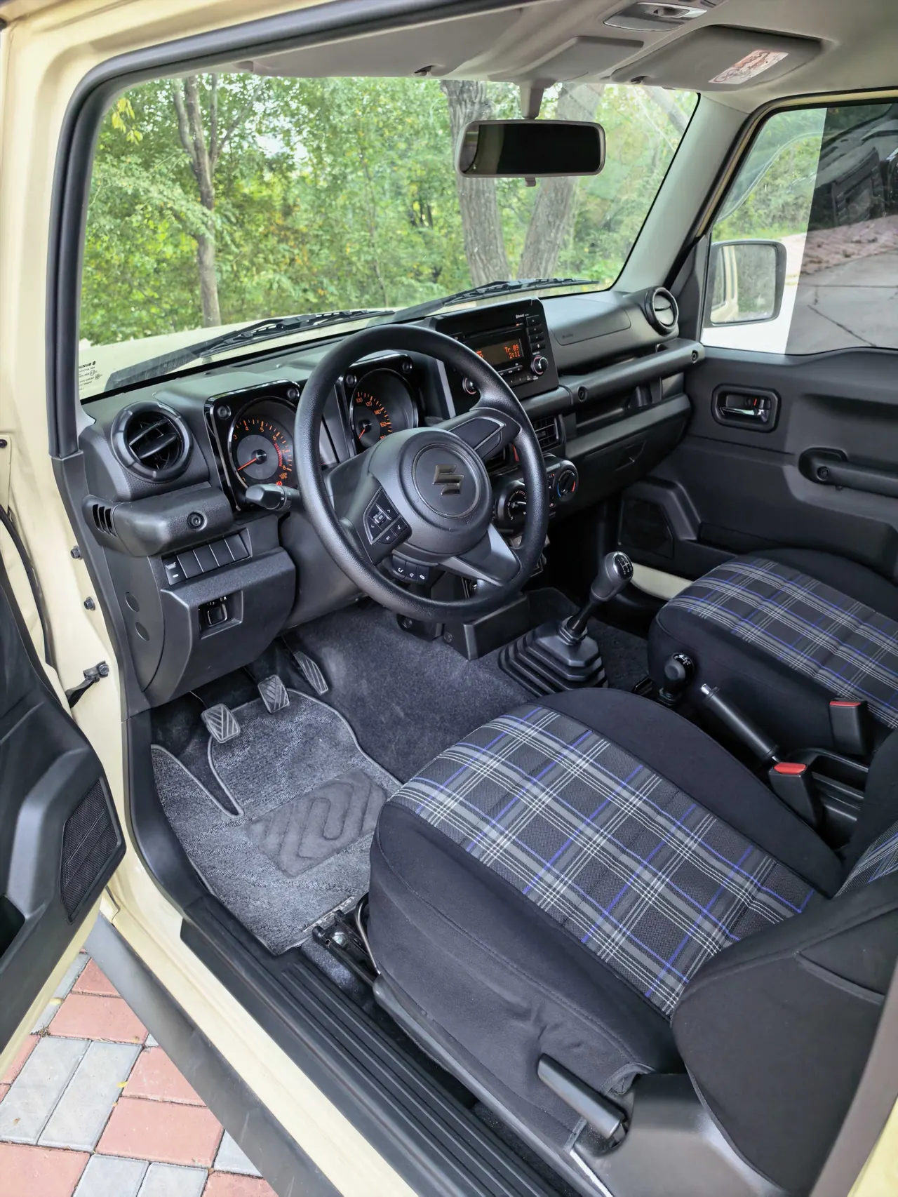 Suzuki Jimny (Imported) 2025 Jimny 1.5 Four-wheel Drive Manual 2