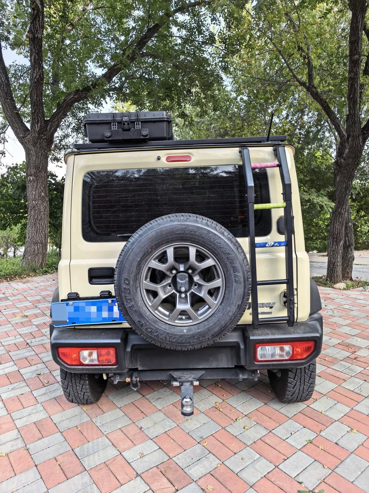 Suzuki Jimny (Imported) 2025 Jimny 1.5 Four-wheel Drive Manual 8