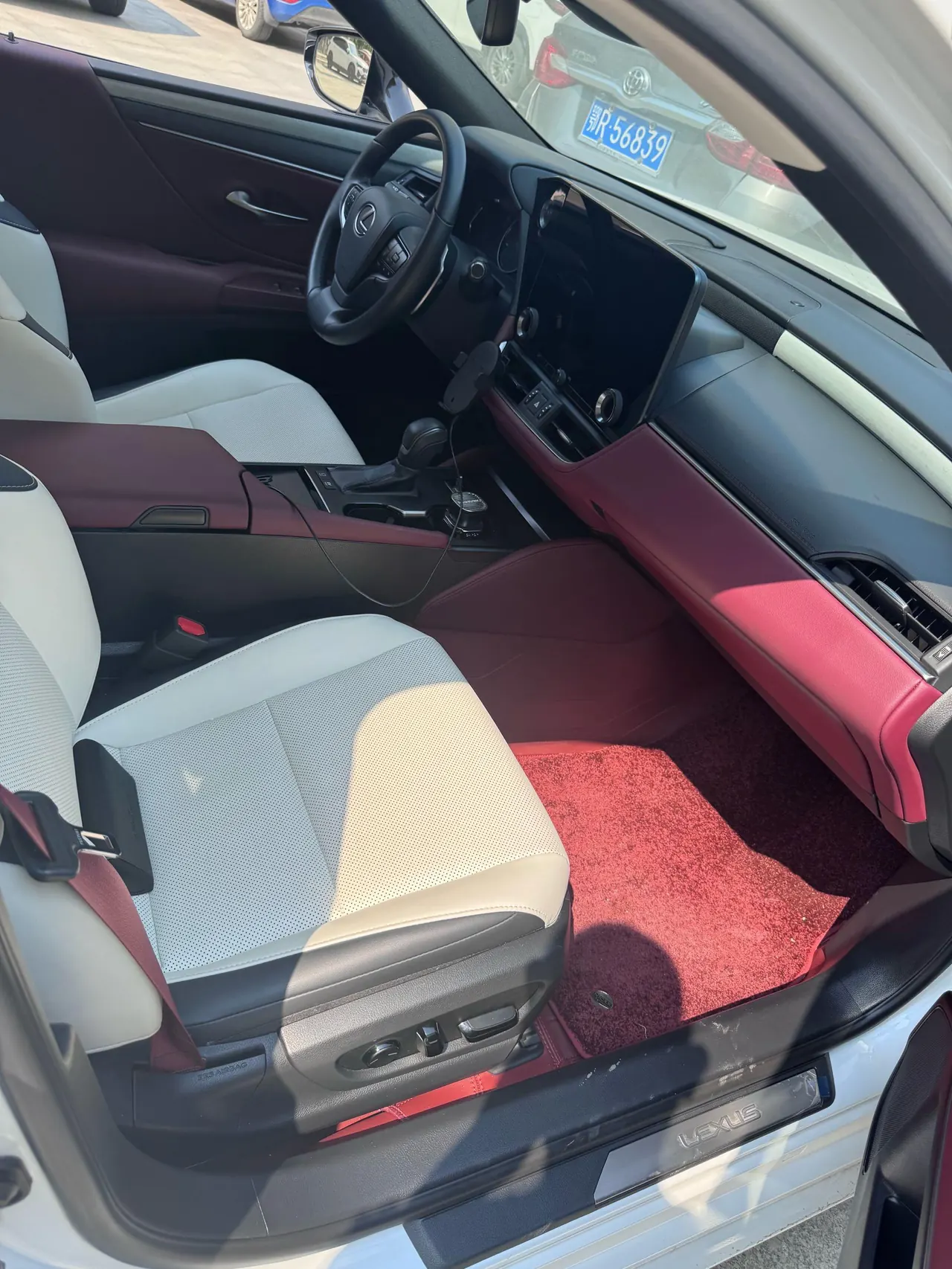 Lexus ES (Imported) 2025 ES300h 2.5 Stepless Premium Edition Automatic Gear 3