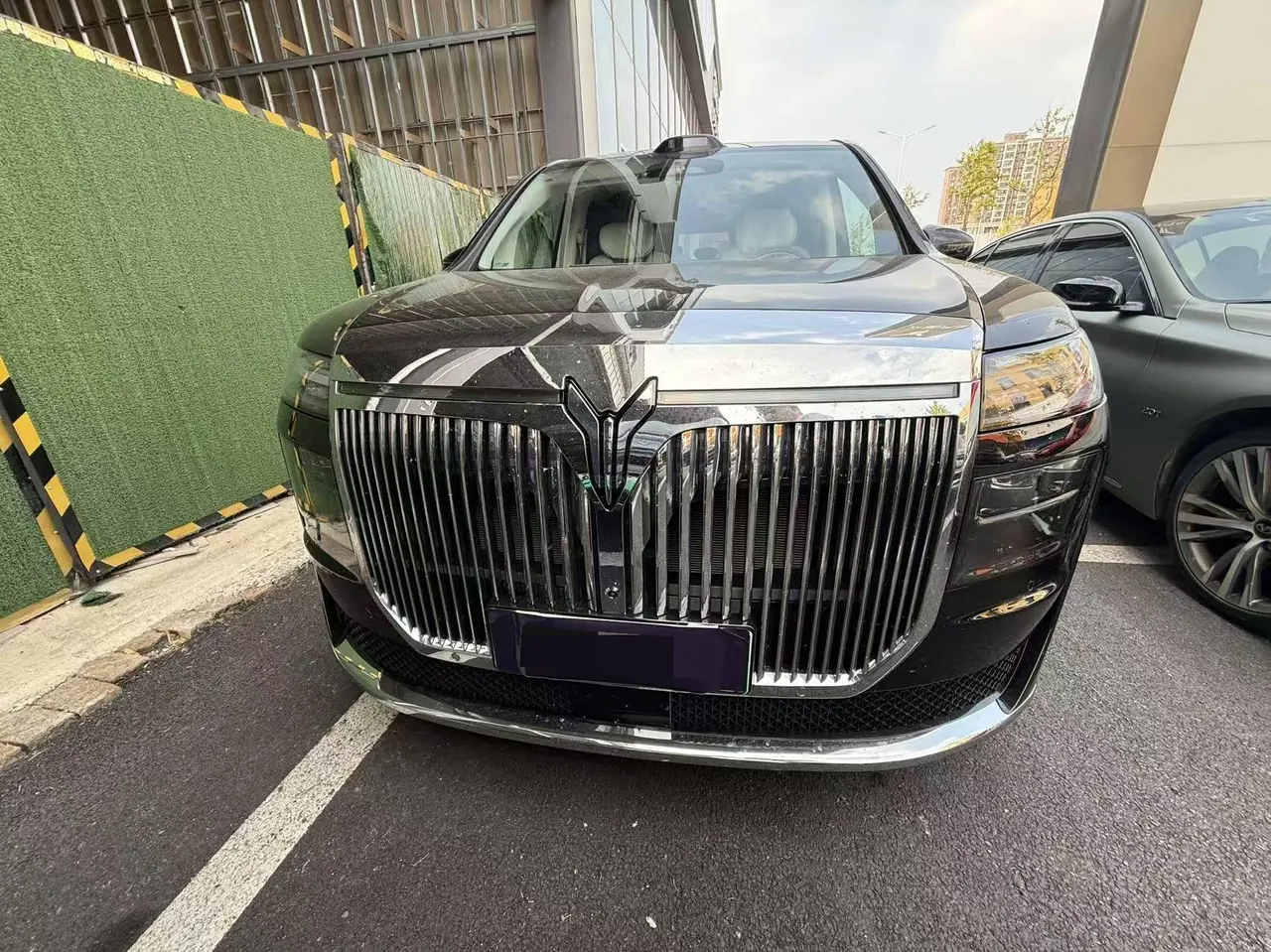 Voyah 2026 Dreamers 9 PHEV 1.5T Ultra Automatic 2